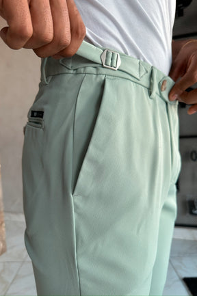 Calça Alfaiataria USERS ALURE com Fivela - Verde Claro