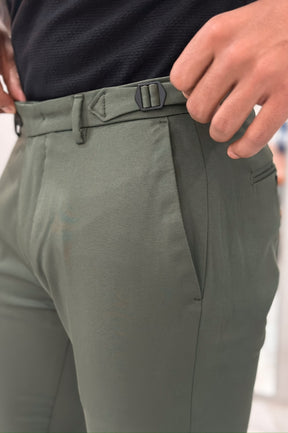 Calça Alfaiataria USERS ALURE com Fivela - Verde