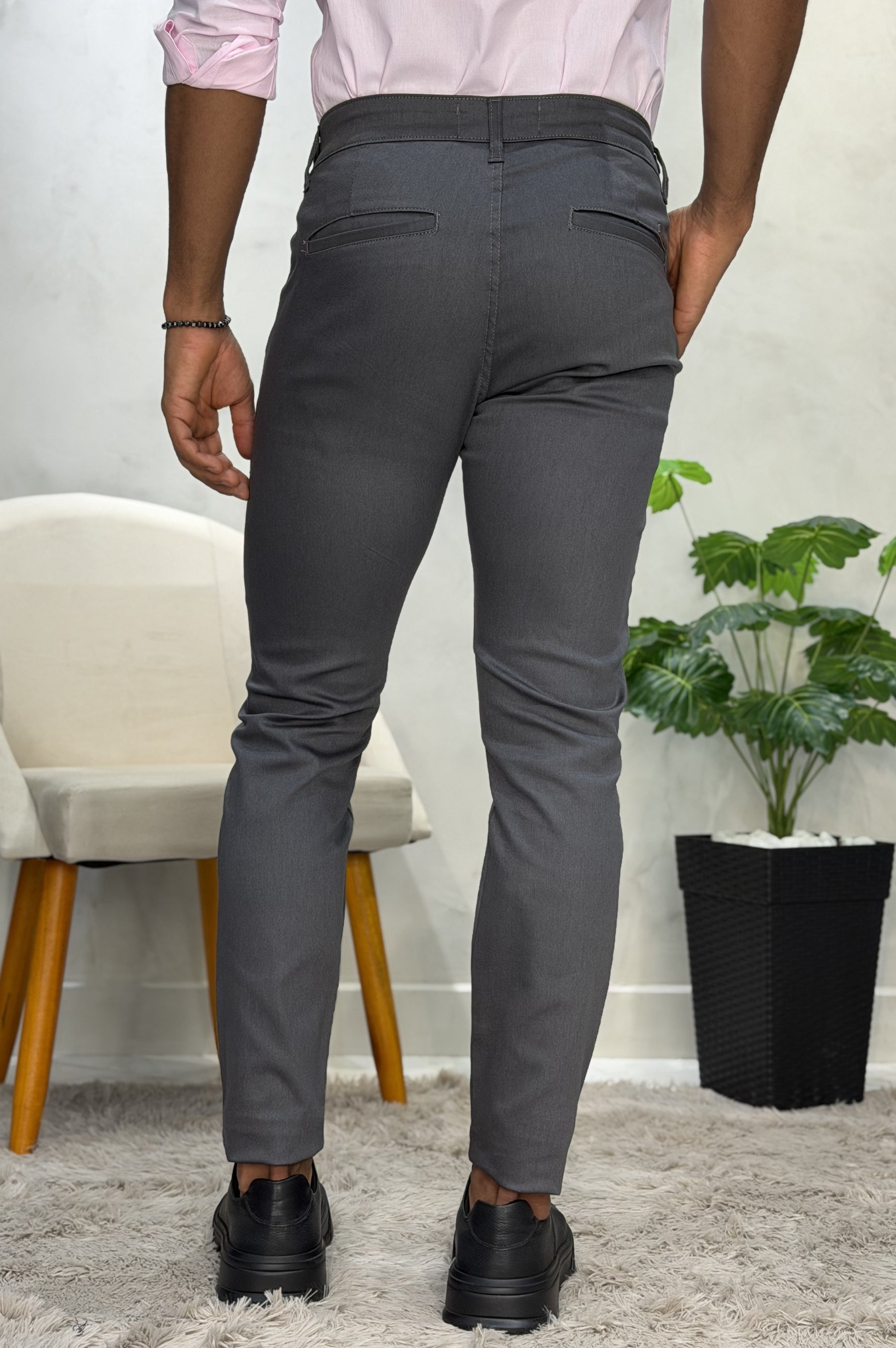 Calça Alfaiataria com regulagem VERSA