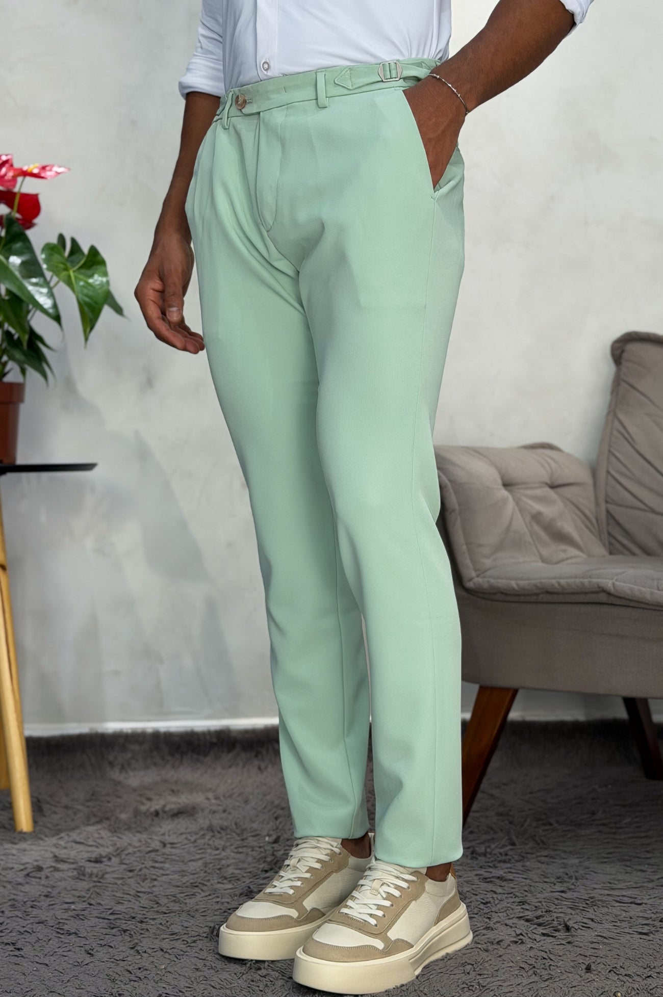 Calça Alfaiataria USERS ALURE com Fivela - Verde Claro