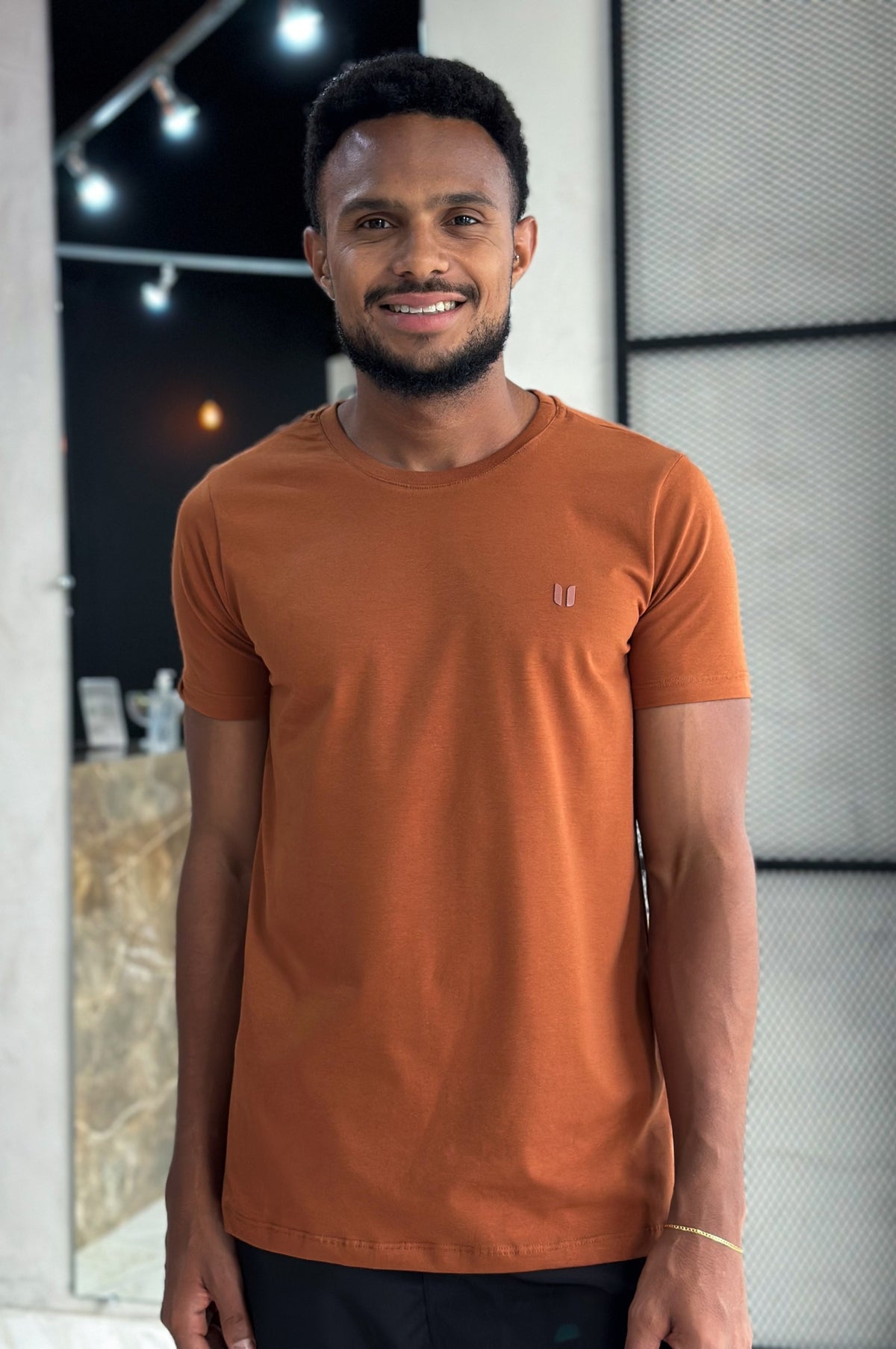 Camiseta Básica Algodão Egípcio USERS - Marrom