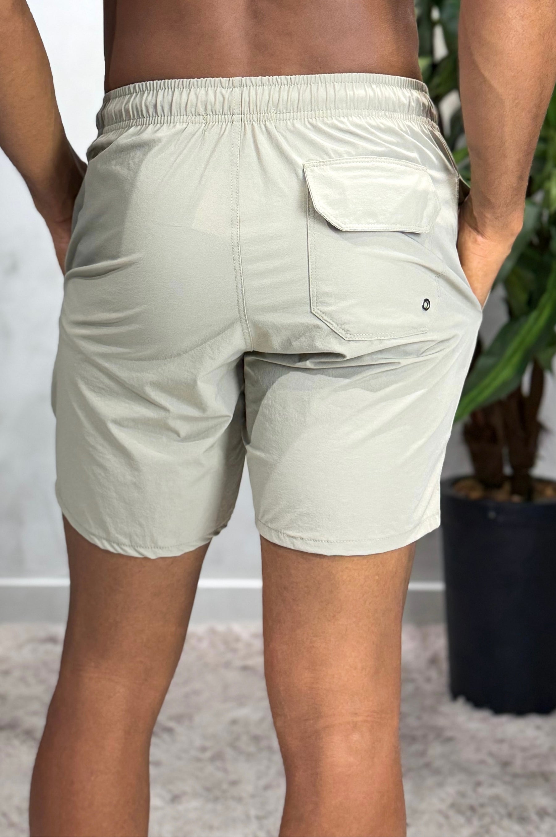 Short Premium Users