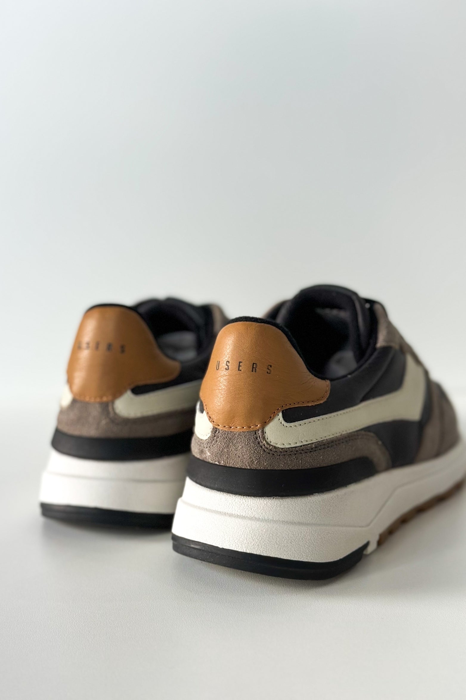 Sneaker Users Storm Camurça