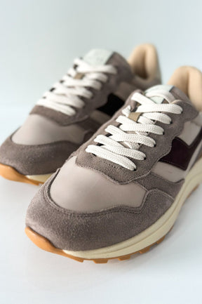 Sneaker Users Storm Camurça Fungi